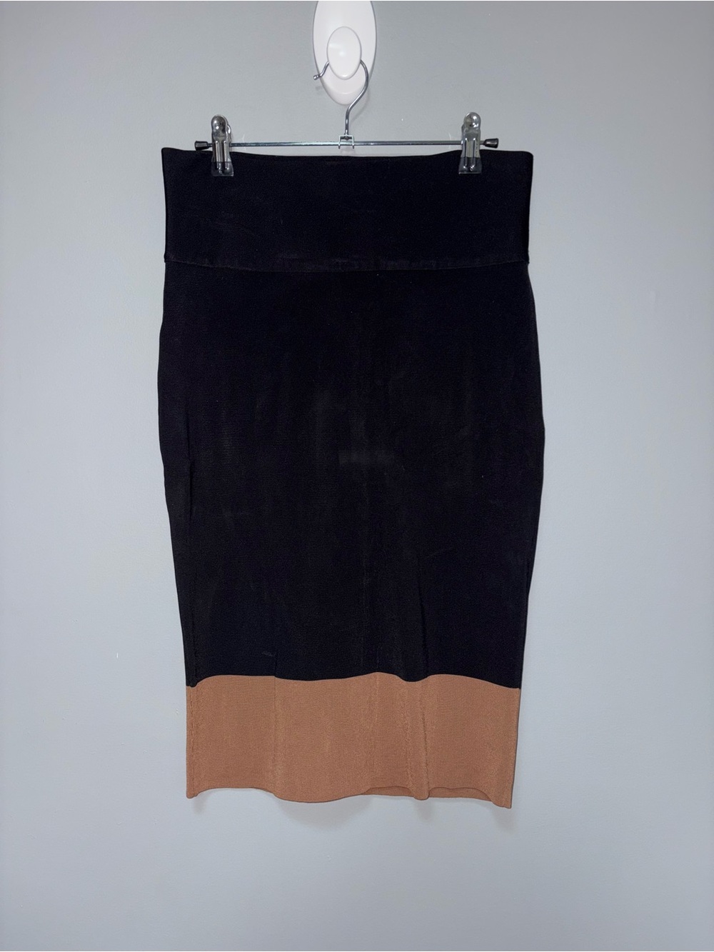 Express Stretch Elastic Classic Black Pencil Skirt with Camel Tan Hem Size S